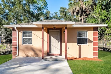 1002 W MADISON ST PLANT CITY, FL 33563